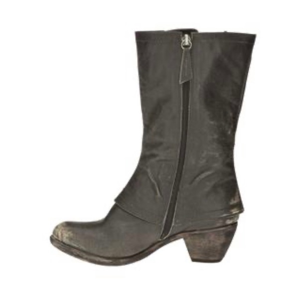 Trade listing for @sombodyshotmom - Picture 2 of 9